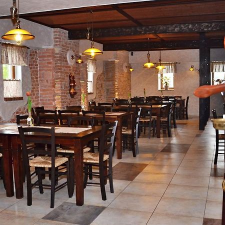Granarollo Penzión Pizzeria Mlynany Exterior foto